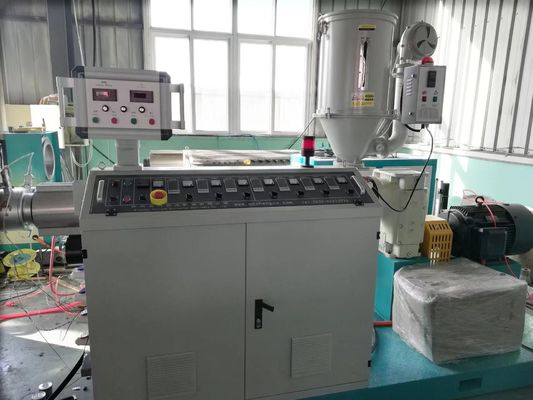16-63 มม. PP PE ผนังเดียวท่อลูกฟูกทำเครื่อง Extrusion Line