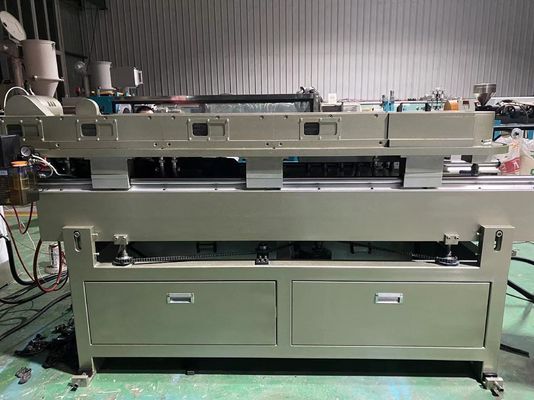 สายการอัดรีดท่อลูกฟูกผนังเดี่ยว PE PP PVC สำหรับท่อร้อยสายไฟ PA