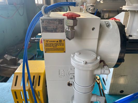 32-110 Mm PE HDPE ผนังเดียวลูกฟูกเครื่องทำท่อ Extrusion Line