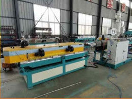 HDPE 110mm Single Wall Corrugated ท่อ Extruder Line