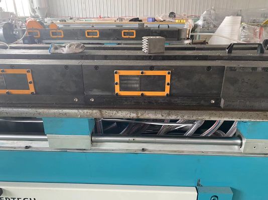 พลาสติก PE PVC Single / Double Wall Corrugated Pipe สายการผลิต Extrusion Line