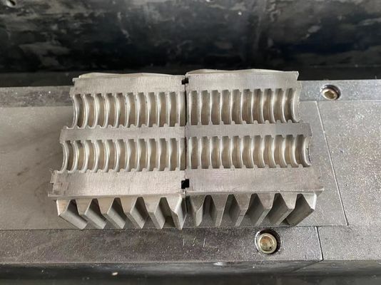 PE PP EVA PVC PA Single Wall Corrugated Pipe Extrusion Line ความเร็วสูง