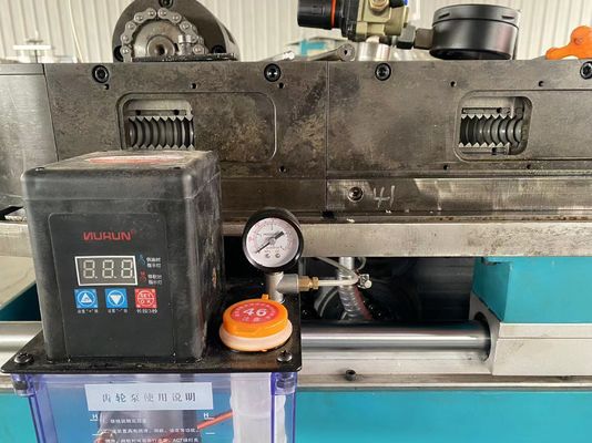 สายการผลิตท่อลูกฟูกผนังเดียว PE PP PVC สำหรับเครื่องซักผ้า