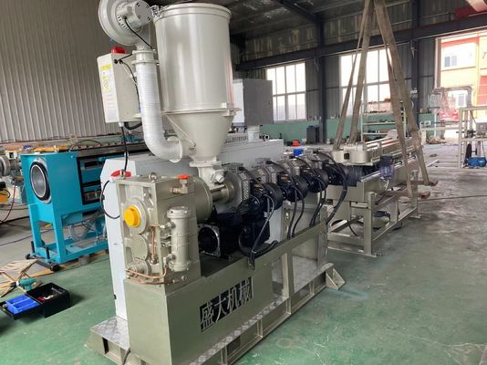 สกรูเดี่ยวพลาสติก PE PP PVC ท่อลูกฟูกผนังเดี่ยว PLC
