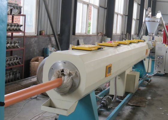 ท่อระบายน้ำ PVC Extrusion Line สำหรับน้ำประปา / เครื่องทำ