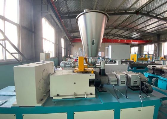 50-110mm Conical Twin Screw Extruder PVC ท่อร้อยสายไฟฟ้า