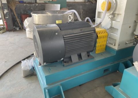 200-250 กก. / ชม. PE / HDPE / PVC Double Wall Corrugated Pipe Extrusion Line