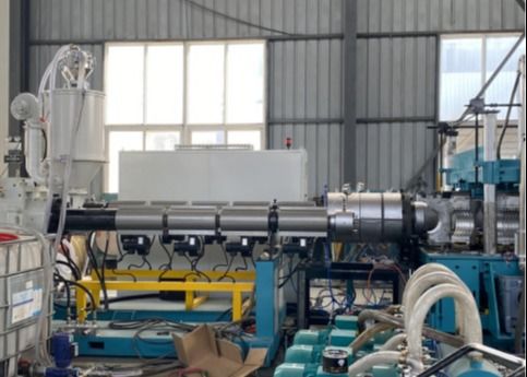 200-250 กก. / ชม. PE / HDPE / PVC Double Wall Corrugated Pipe Extrusion Line
