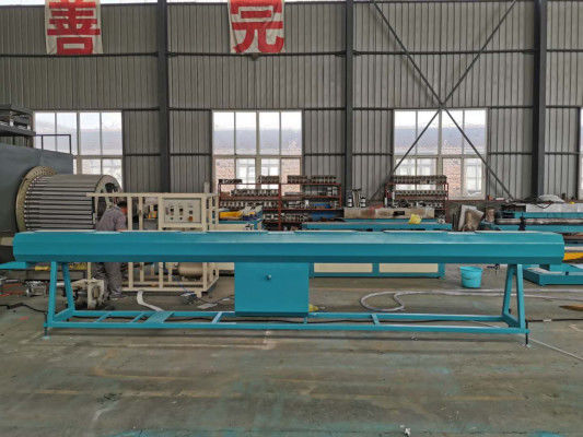 สายการผลิตเครื่องรีดท่อพีวีซีมอเตอร์ 37KW เครื่องอัดรีดสกรูคู่